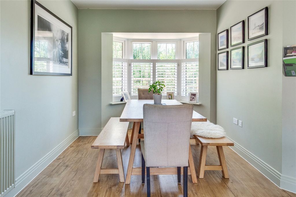 Property photo 3 of 24 Dining Area