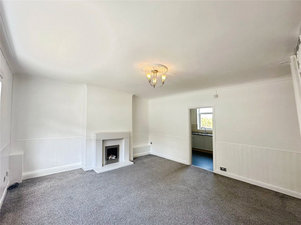 Property photo 3 of 20 Picture No. 25