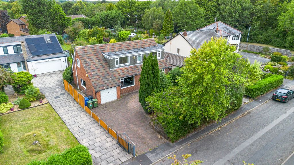 Property photo 1 of 31