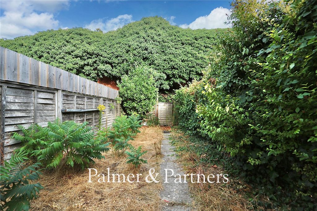 Property photo 2 of 11 Picture No. 04