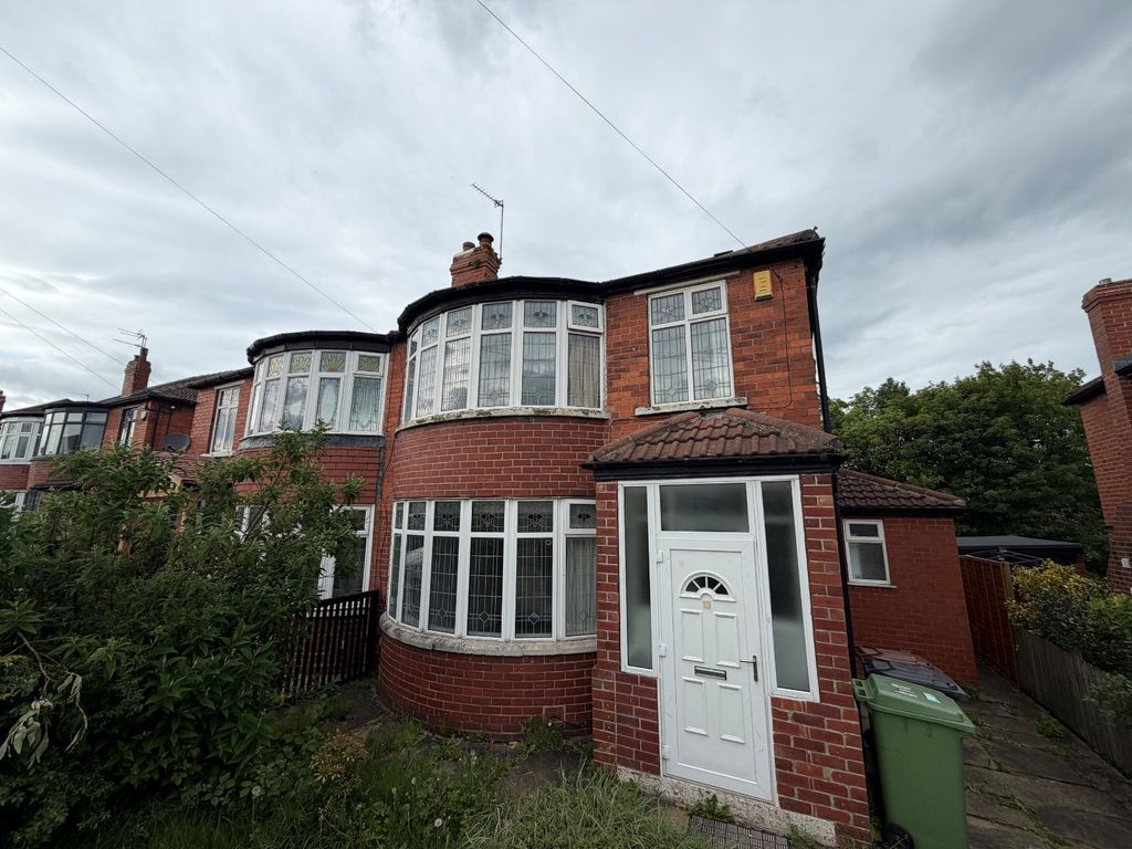 Property photo 2 of 11 Picture No. 32