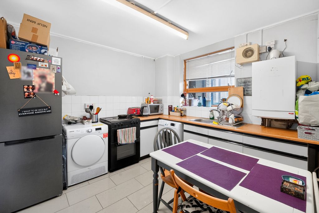 Property photo 2 of 20 Kitchen/Diner