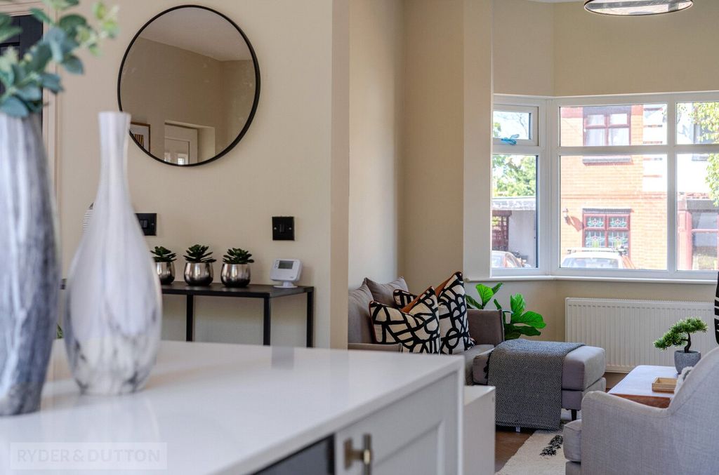 Property photo 3 of 39 Picture No. 34