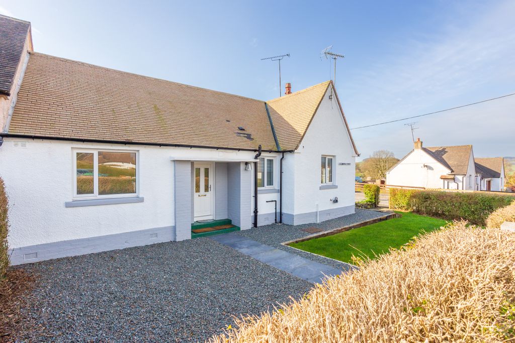 Property photo 1 of 29 Front View