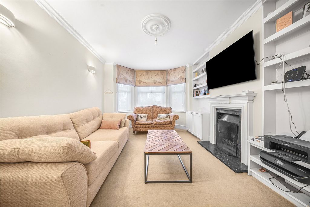 Property photo 2 of 41 Picture No. 40