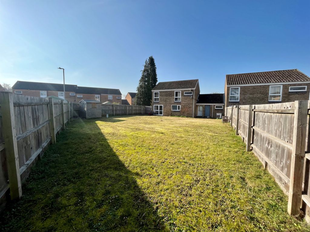 Property photo 2 of 14