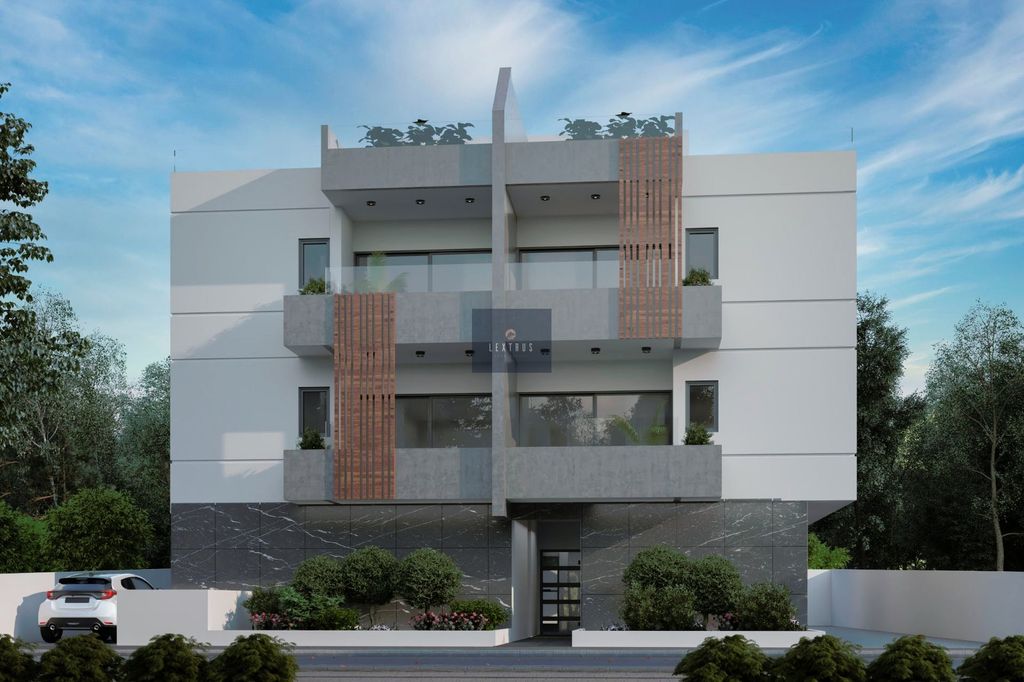 Property photo 3 of 6