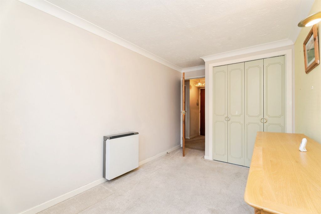 Property photo 3 of 25