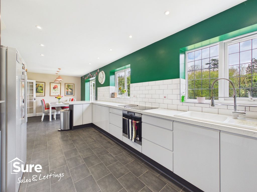 Property photo 1 of 48 4980492