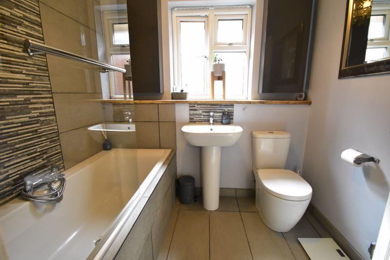 Property photo 3 of 17 7825Beb8-F9E1-44E6-Bfb1-A5122Fdeff6B