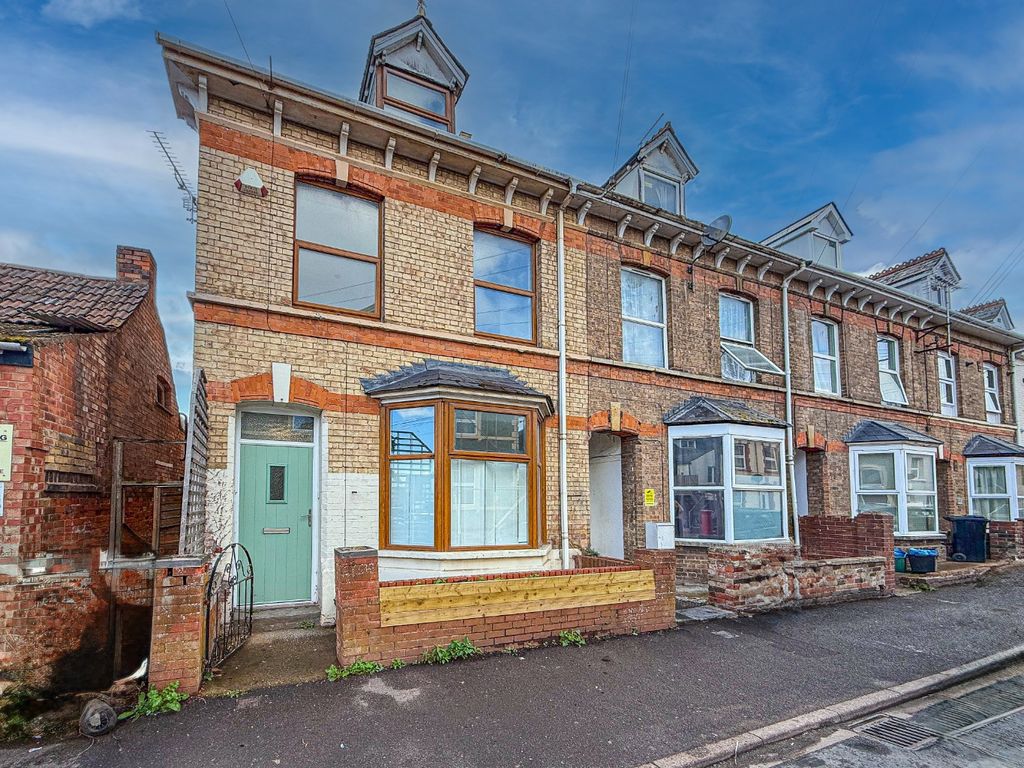 Property photo 1 of 9 4533070