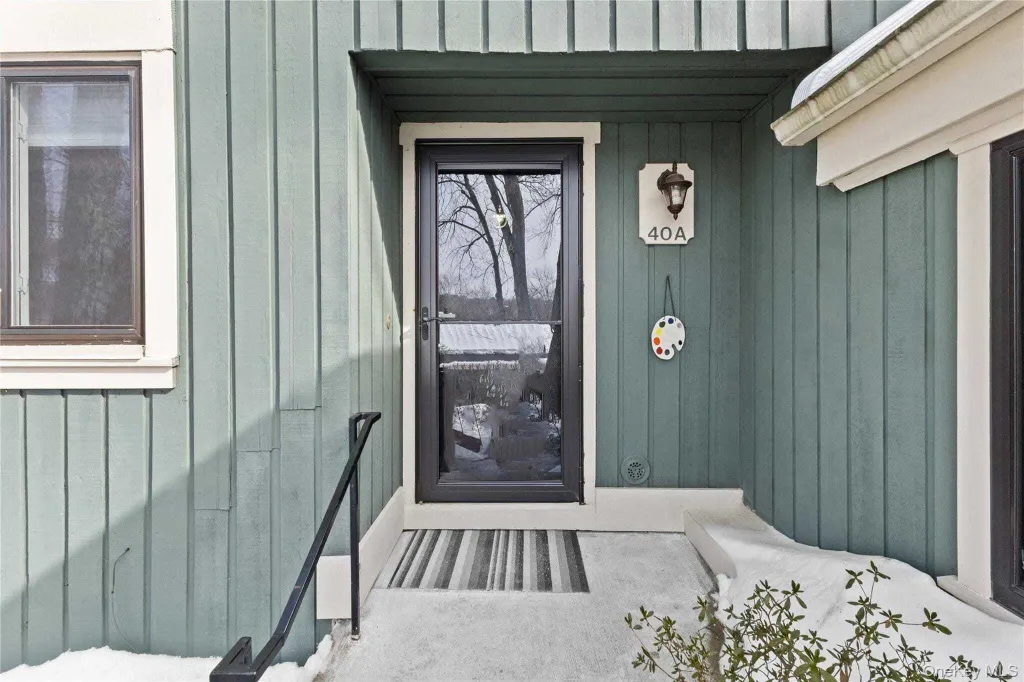 Property photo 1 of 30