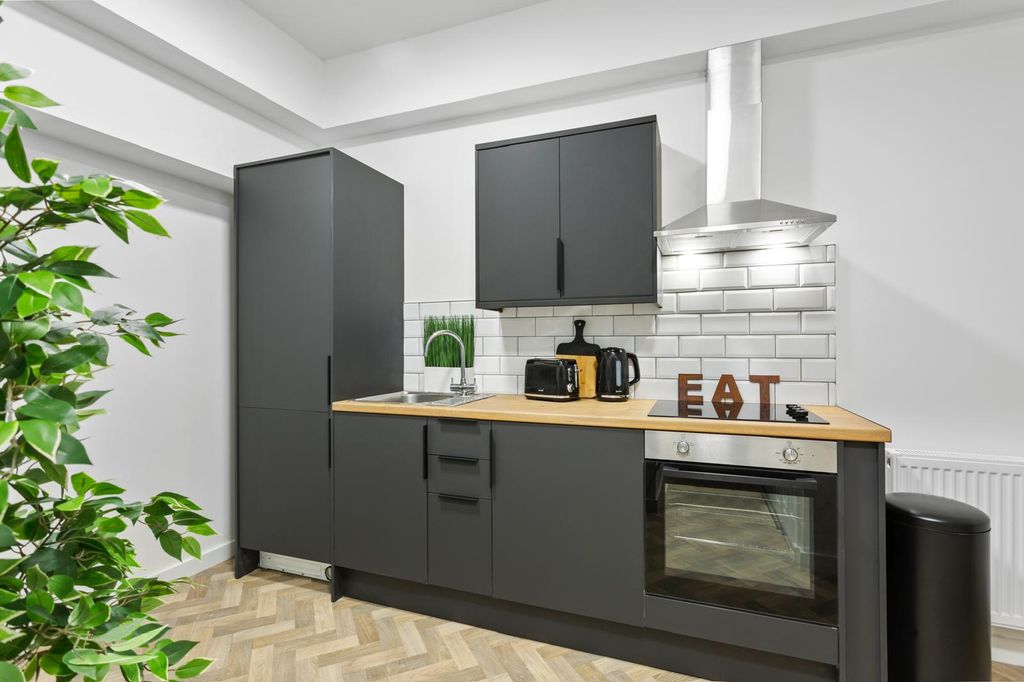 Property photo 3 of 3 Kitchen