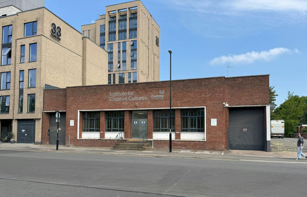 Property photo 1 of 9 Front Page.Jpg