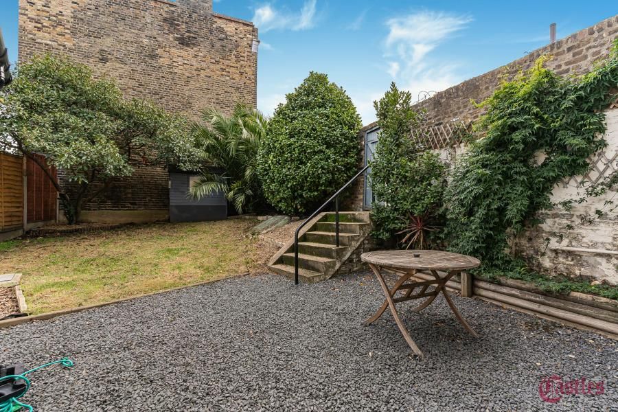 Property photo 3 of 25