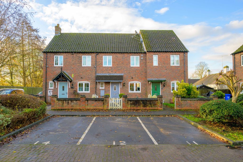 Property photo 1 of 21