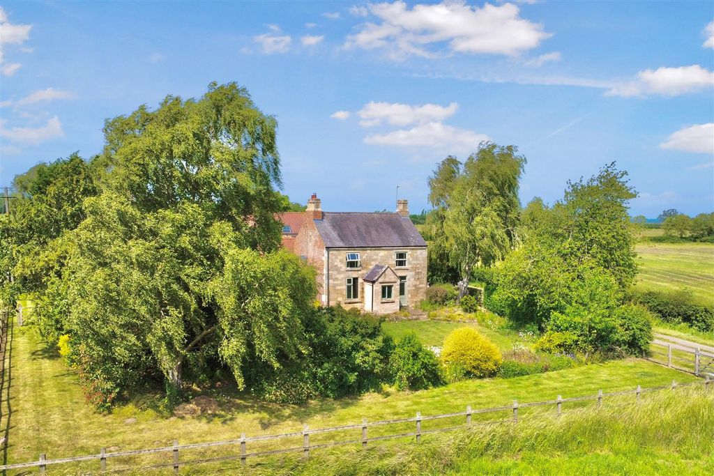 Property photo 1 of 18 Dji_0855 (1).Jpeg
