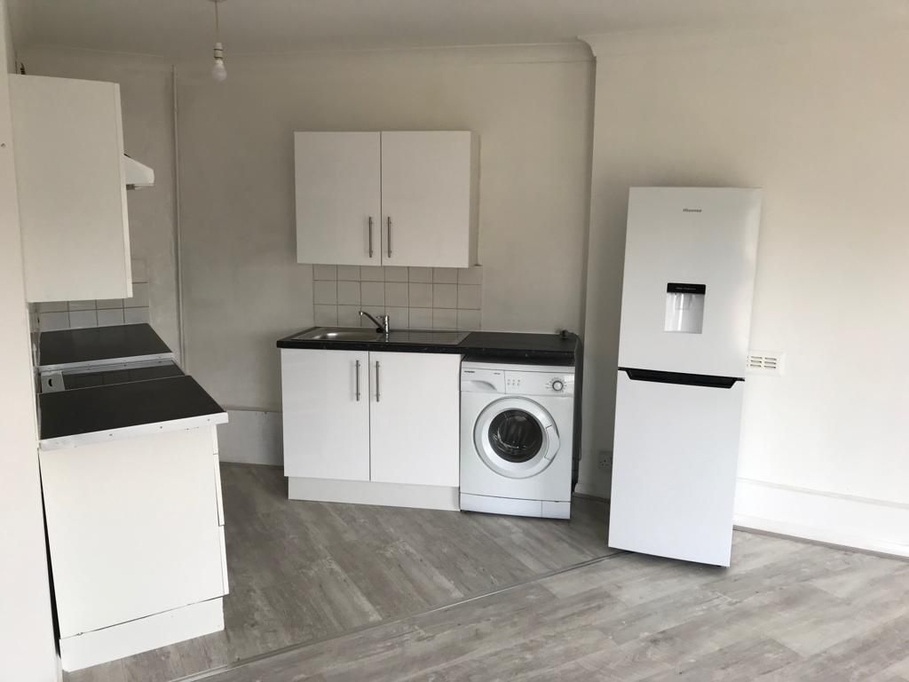 Property photo 3 of 8 3.Jpg