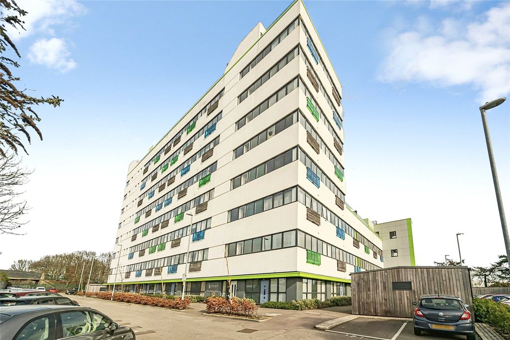 Property photo 1 of 22 Front