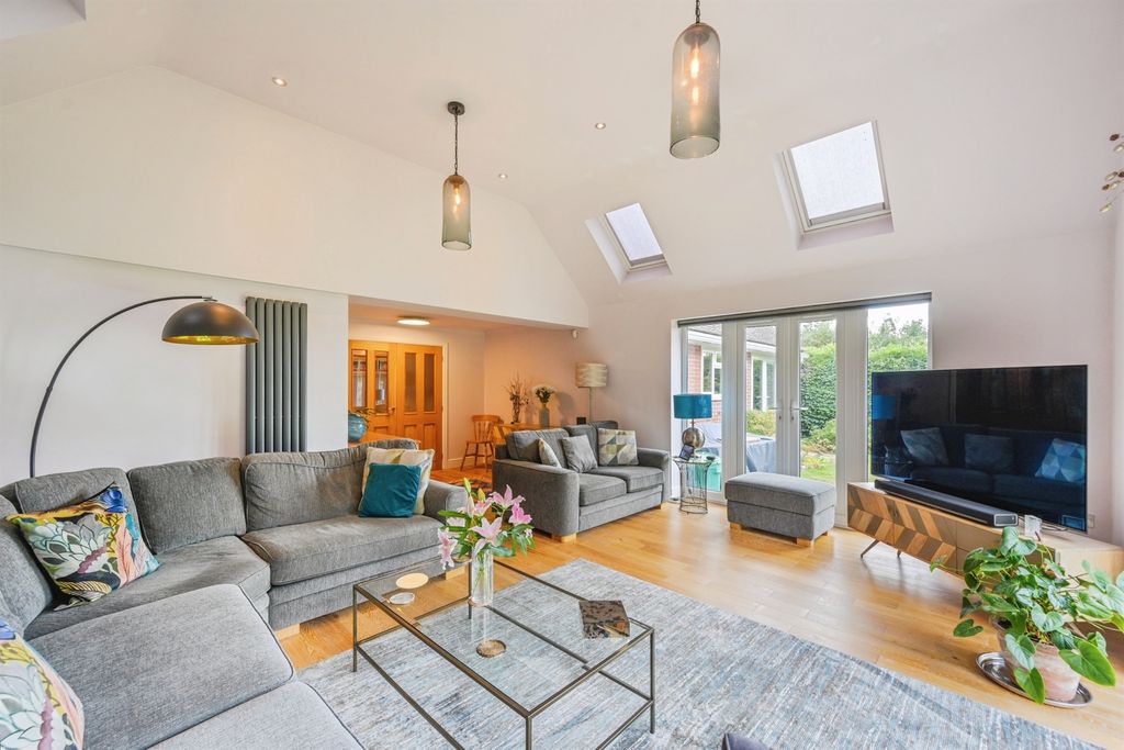 Additional image 9 of 4 bed detached house for saleStation Road, Mickleover, Derby DE3