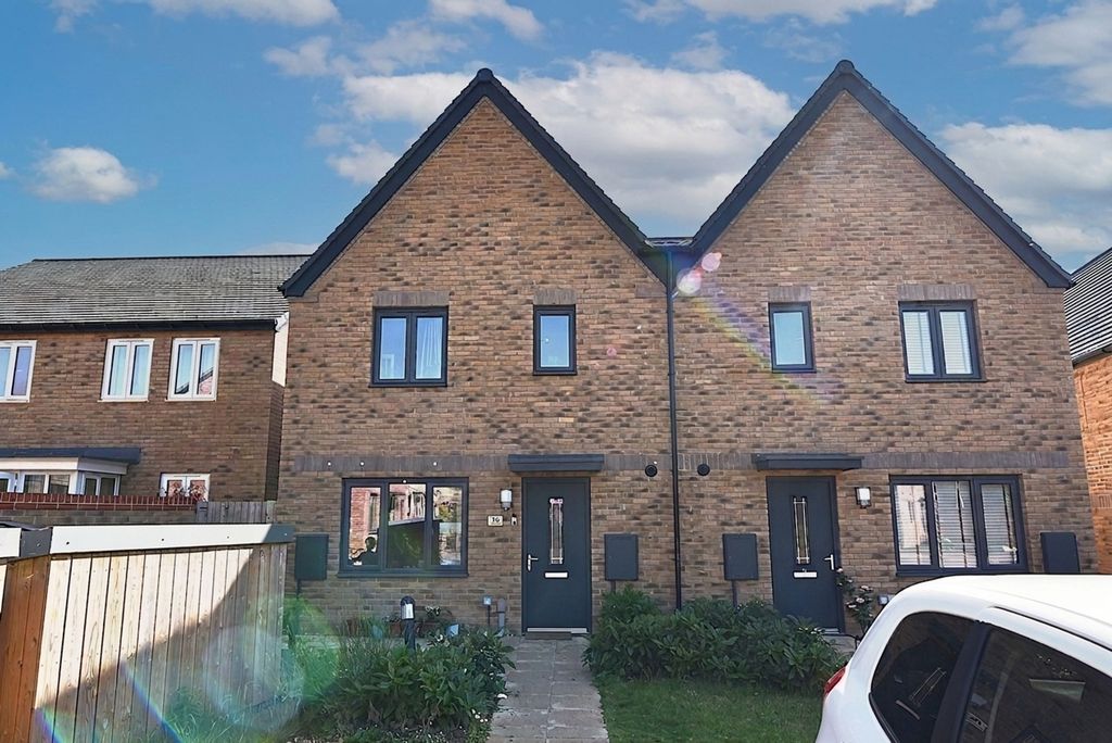 Property photo 1 of 9