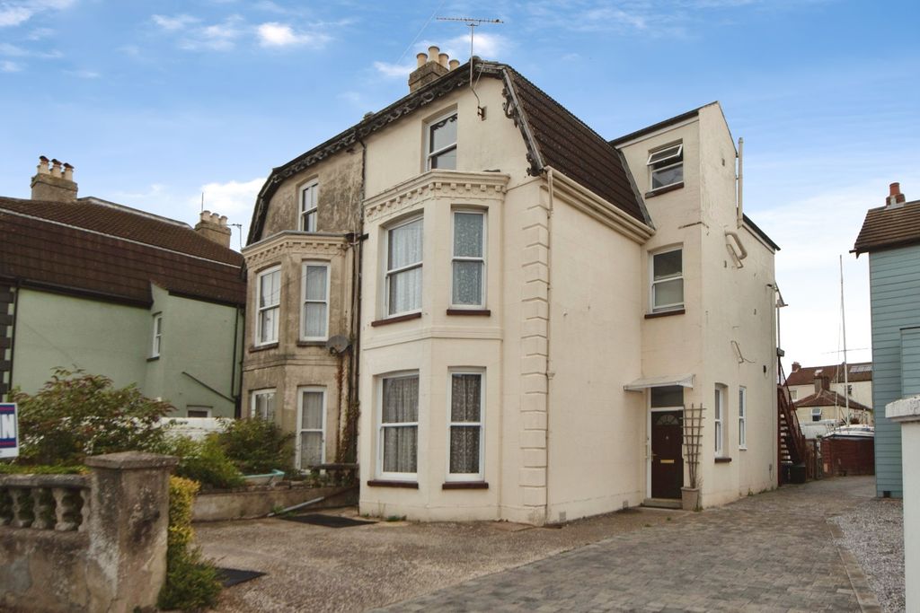 Property photo 1 of 19 Pbox-Img.Jpg