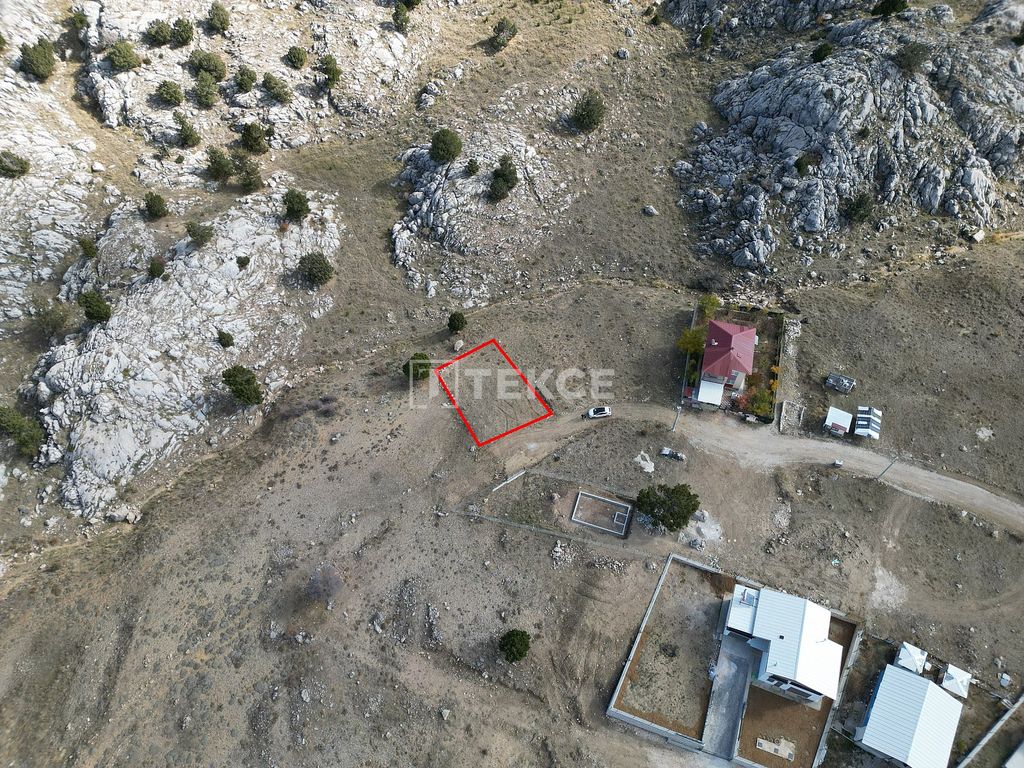 Property photo 2 of 3