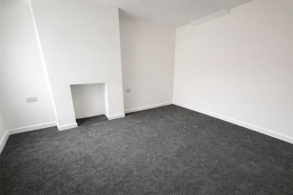 Property photo 3 of 6 Lounge