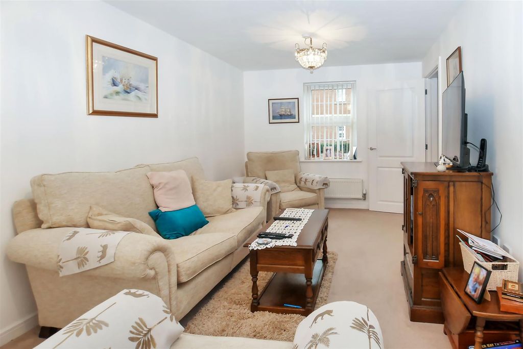 Property photo 3 of 15 P1090429.Jpg