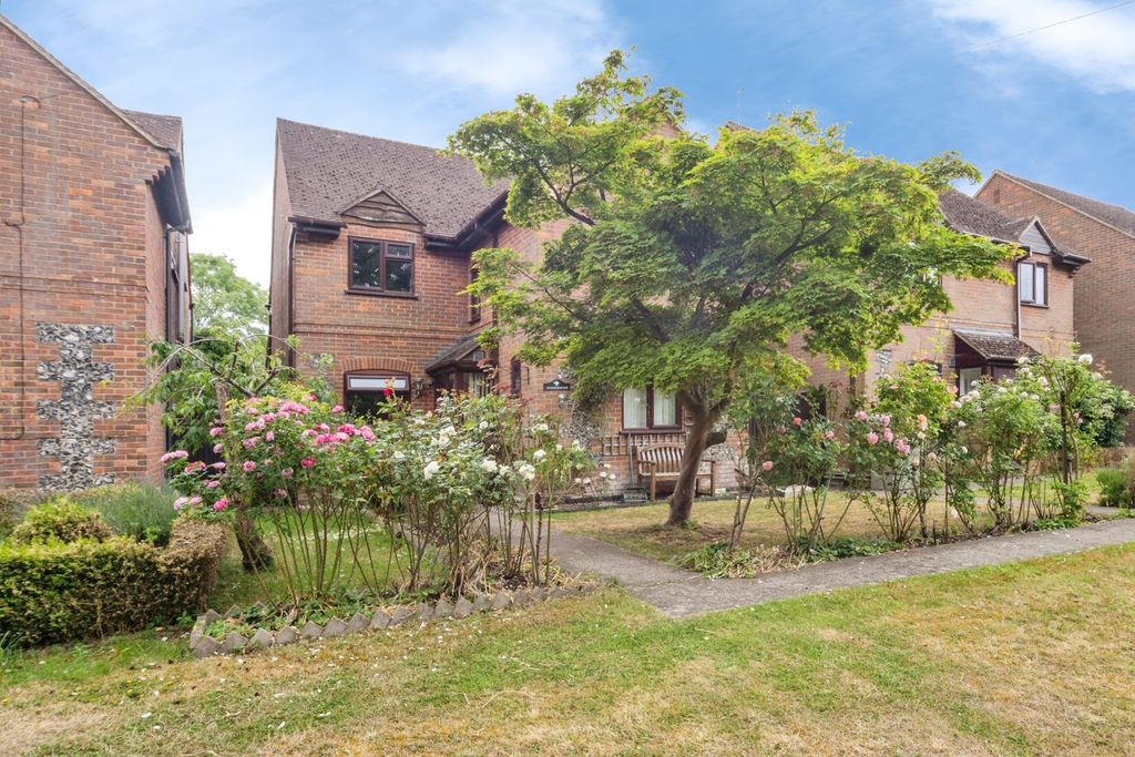 Property photo 1 of 24 Pbox-Img.Jpg