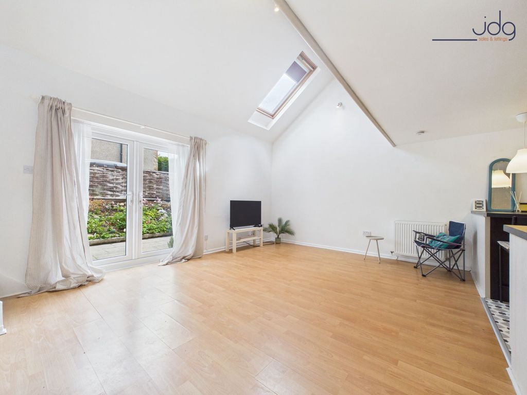 Property photo 2 of 13 Open Plan Living