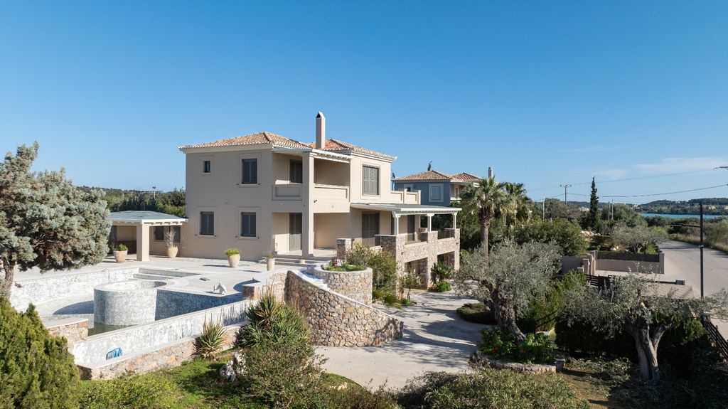 Property photo 3 of 58