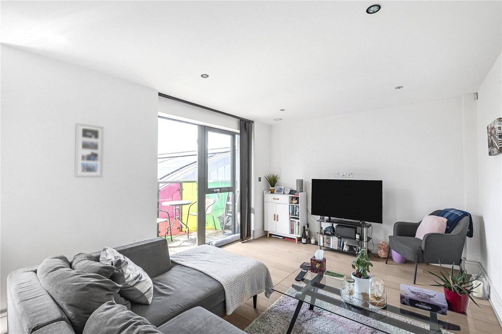 Property photo 2 of 13 Picture No. 02