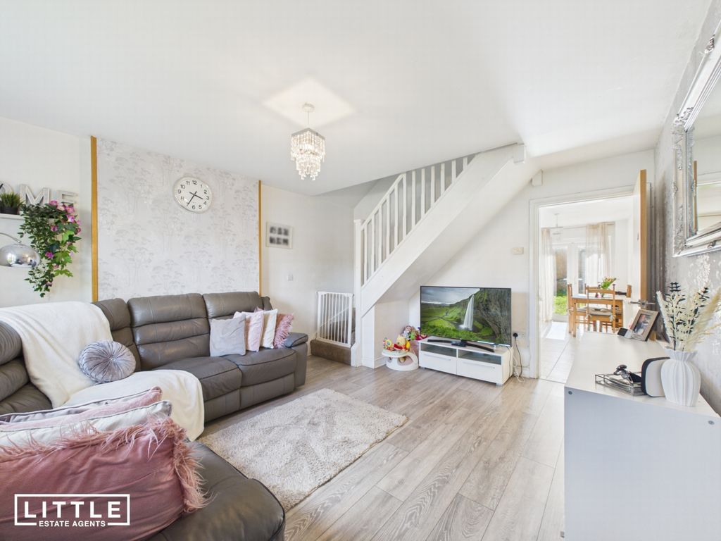 Property photo 3 of 16 Photo 3