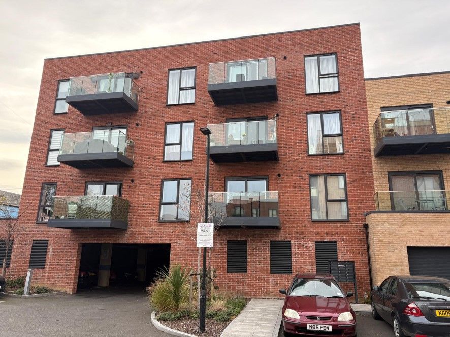 Property photo 1 of 13