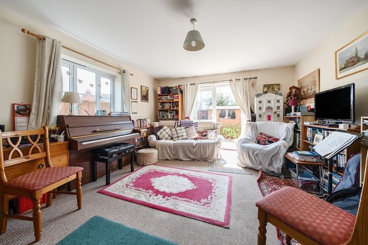 Property photo 2 of 18