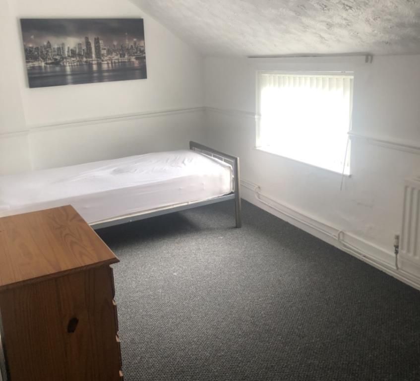 Property photo 2 of 11 Bedroom