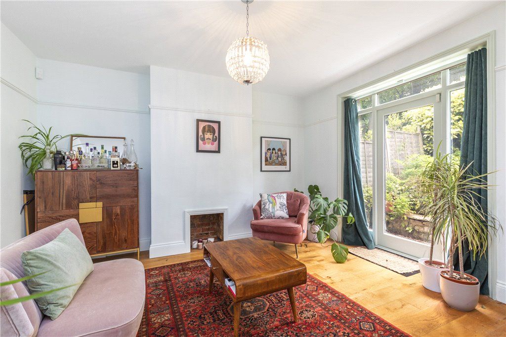 Property photo 3 of 19 Picture No. 14