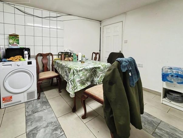 Property photo 3 of 10 Image 3