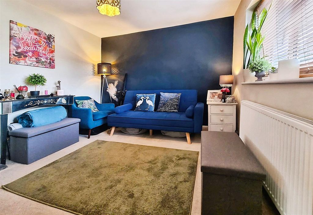 Property photo 2 of 10 2d4126E1-Photo-2025-10-18-15-18-31.Jpg