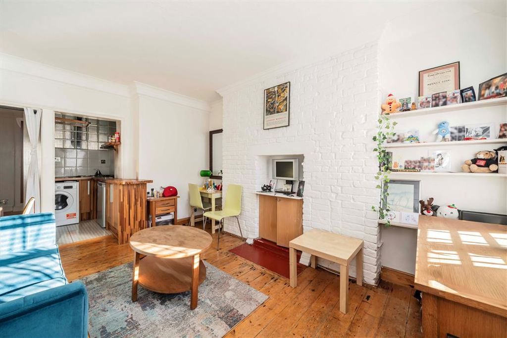 Property photo 2 of 4