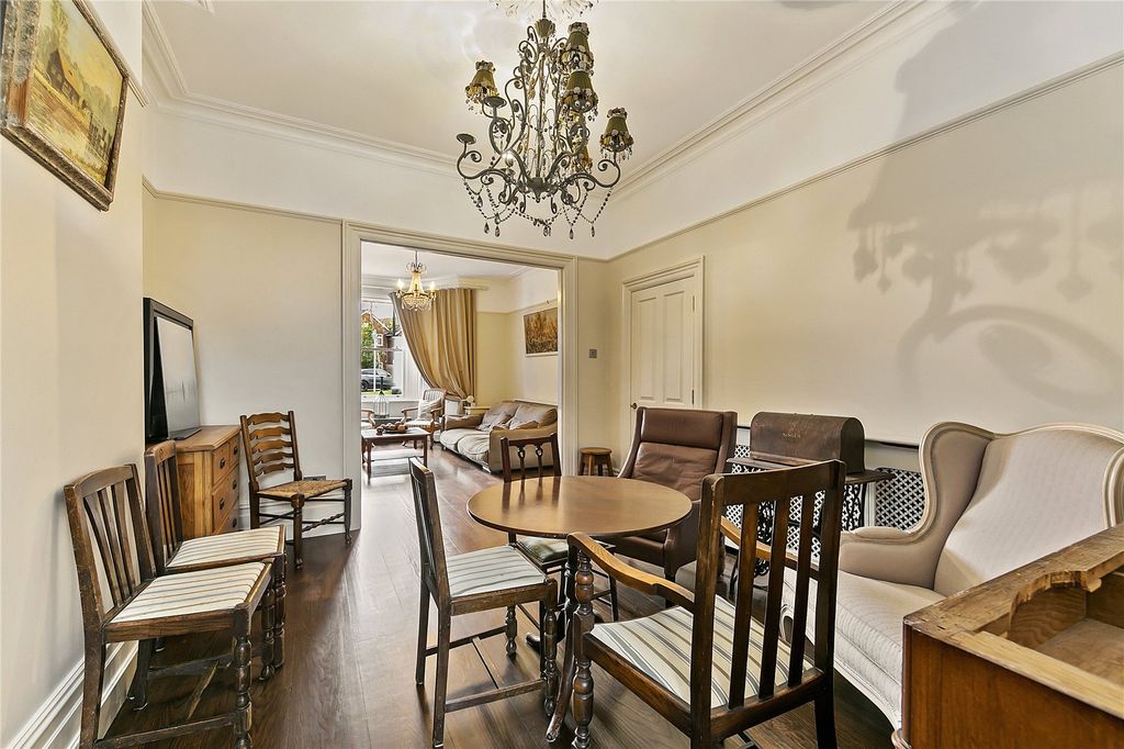 Additional image 8 of 6 bed semi-detached house for saleUxbridge Road, Hampton TW12