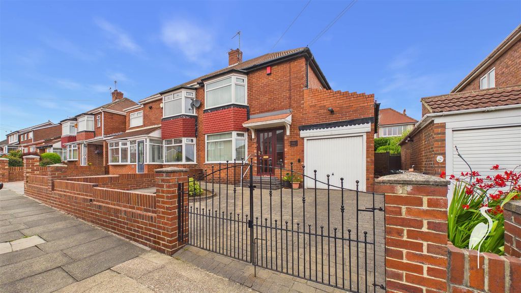 Property photo 1 of 23