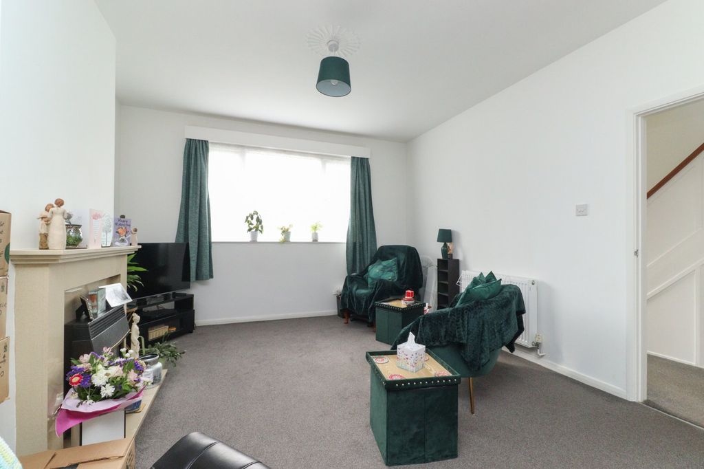 Property photo 3 of 10 Picture 3