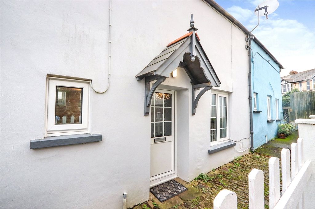 Property photo 1 of 10 Picture No. 11