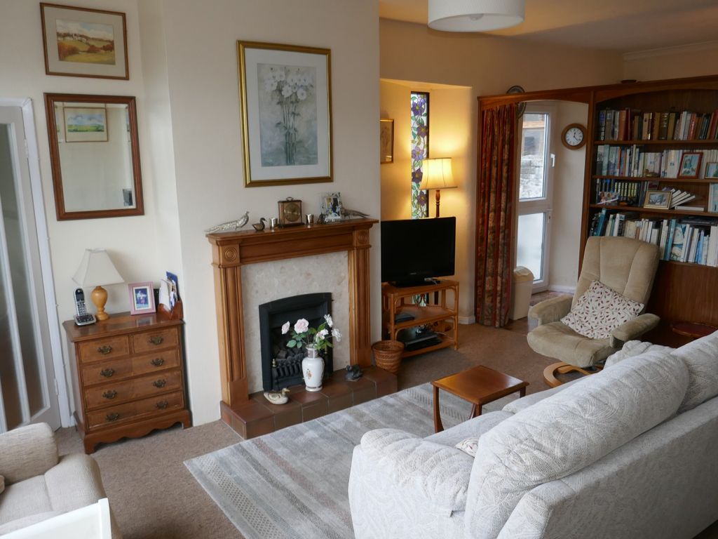 Property photo 3 of 7