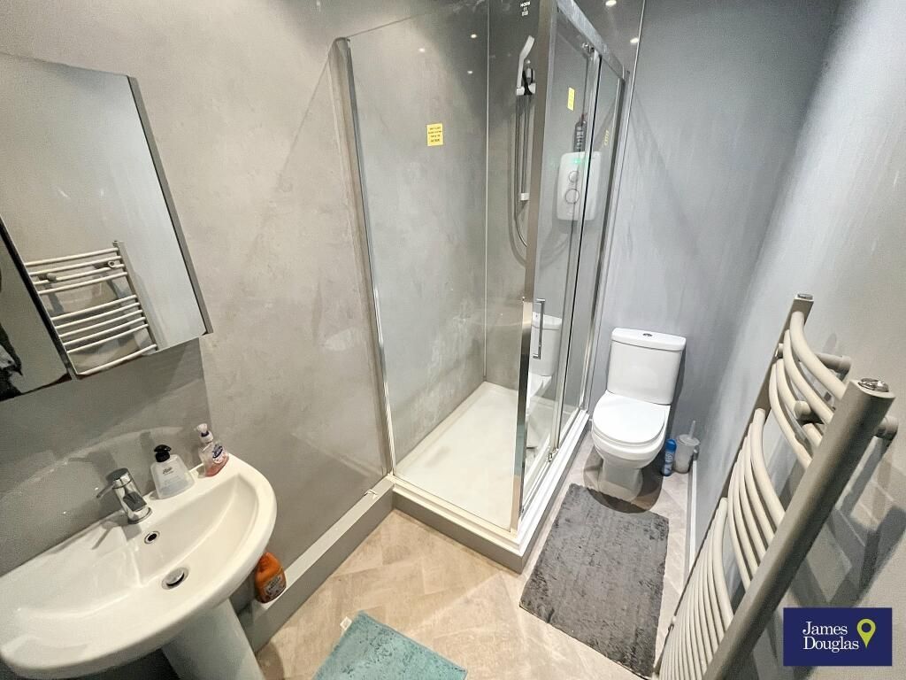 Property photo 3 of 28