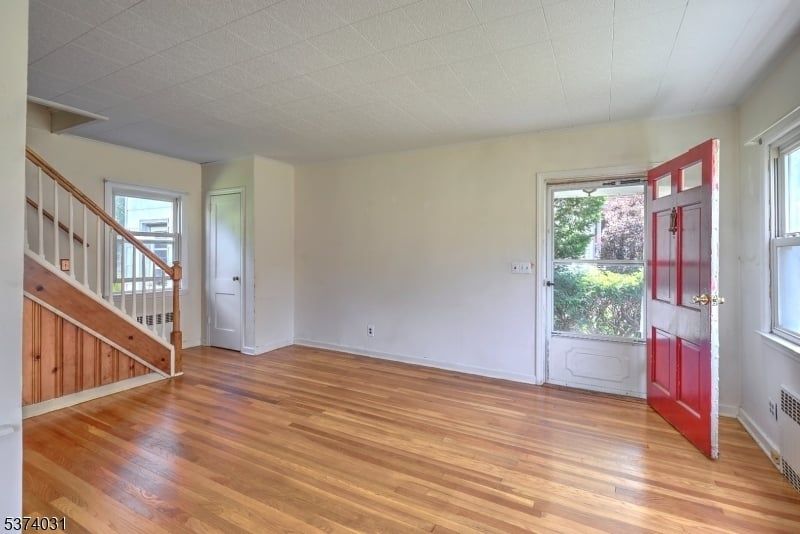 Property photo 3 of 8 <Alttext/>
