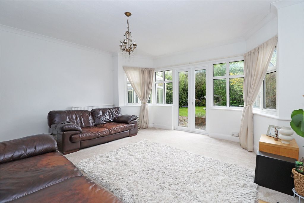 Property photo 3 of 19 Picture No. 30