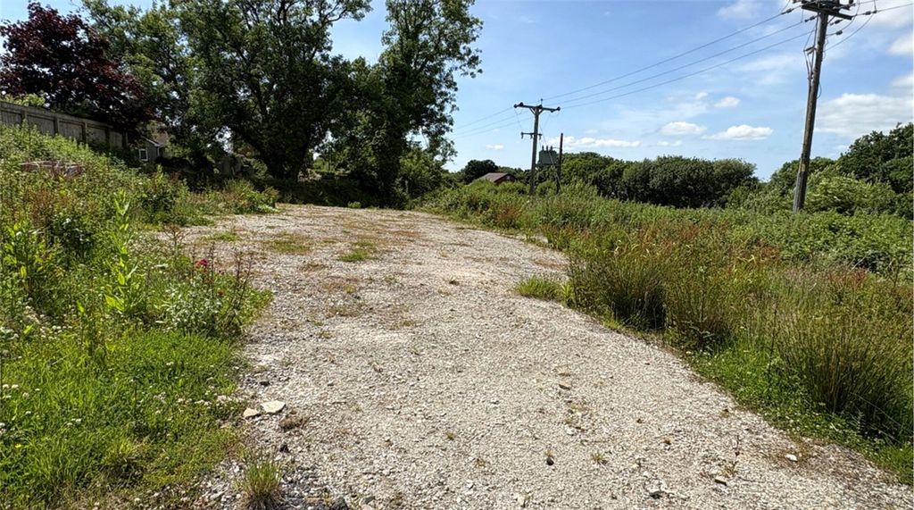 Property photo 2 of 6 Site